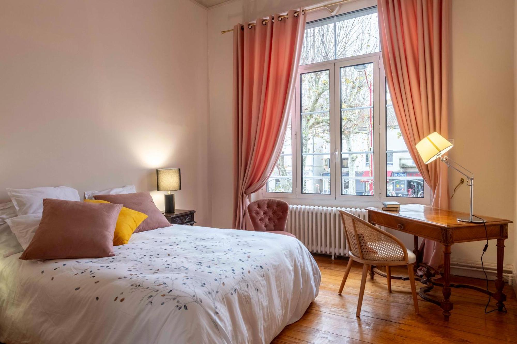 Coin De Paradis Avec Jardin - Centre-Ville Villeneuve-sur-Lot Εξωτερικό φωτογραφία